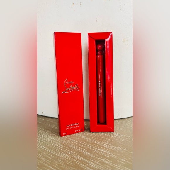 Christian Louboutin Loubidoo Eau De Parfum Mini / Travel Size 4ml - Picture 2 of 6